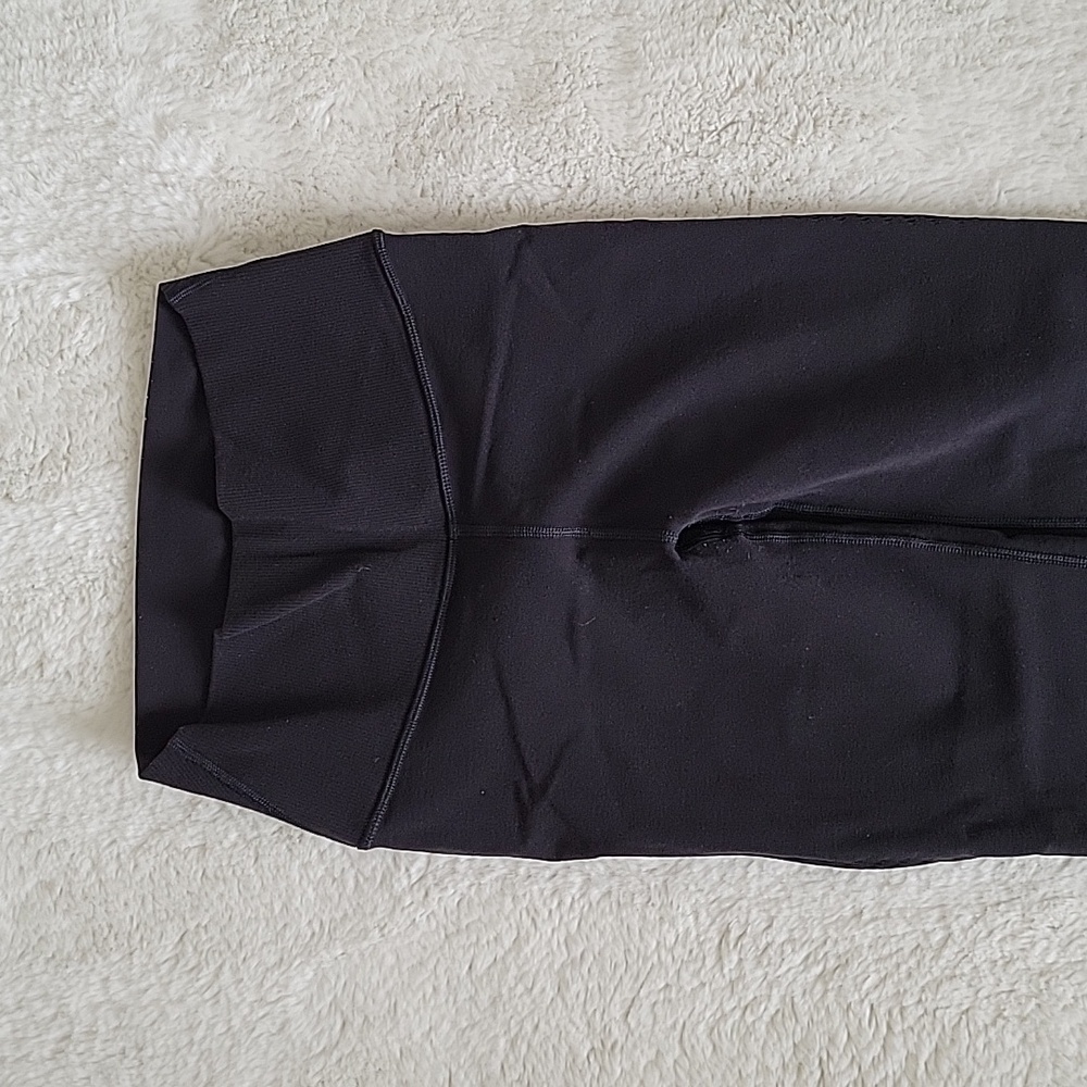 Athleta lasercut leggings S/M